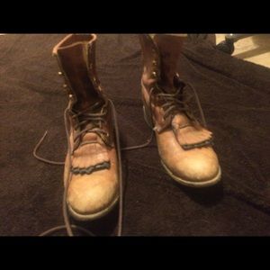 Women’s lace up boots